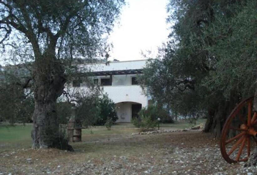 هتل La Piana Di Calena