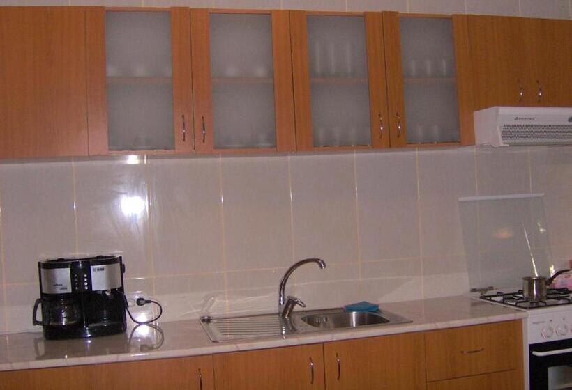 پانسیون Vila Iulia