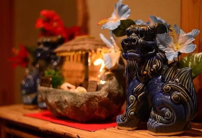 Retkeilymaja Okinawa Minshuku Kariyushi