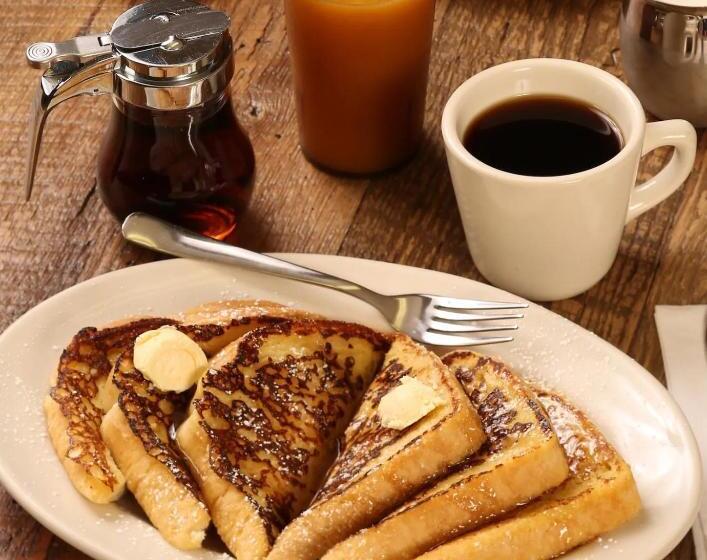 Bed and Breakfast Fitzroy Hall