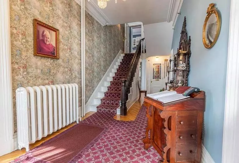 Aamiaismajoitus (B&B) Fitzroy Hall