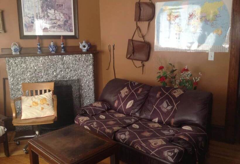 مبيت وإفطار Maison Mckenzie House