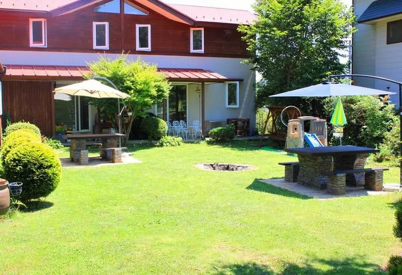 Aamiaismajoitus (B&B) Pension Field
