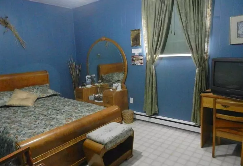 Domaine Joseph Ross Bed And Breakfast