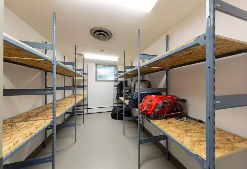 Hi Edmonton Hostel