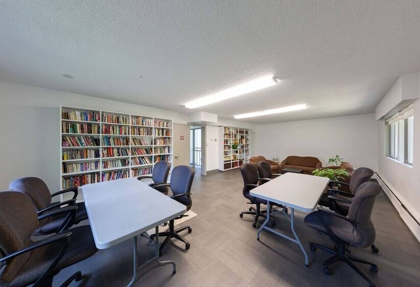 Hi Edmonton   Hostel