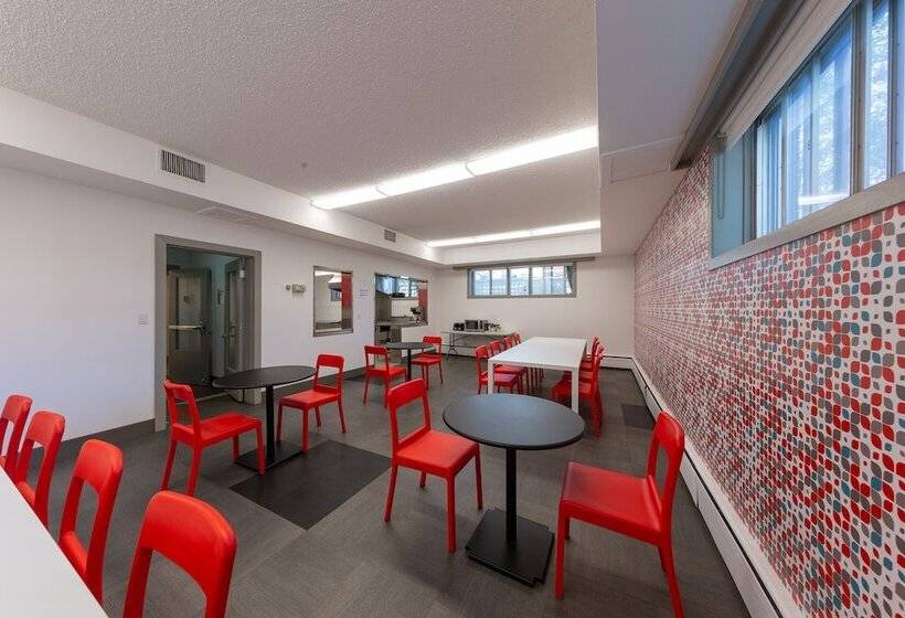 Hi Edmonton   Hostel