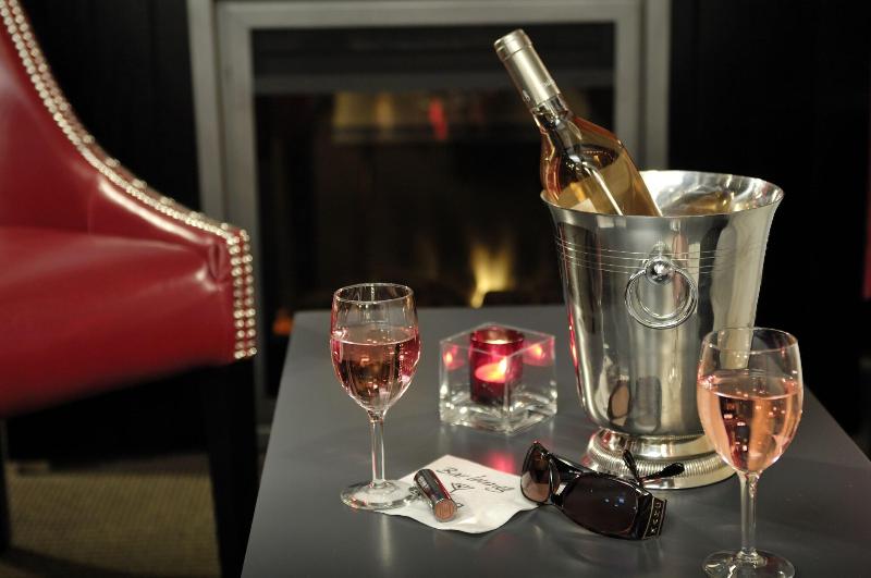 בית מלון כפרי Hôtel Centre Ville