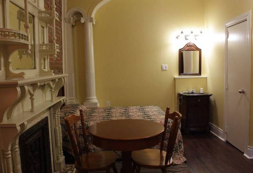 Отель Maison Brunet