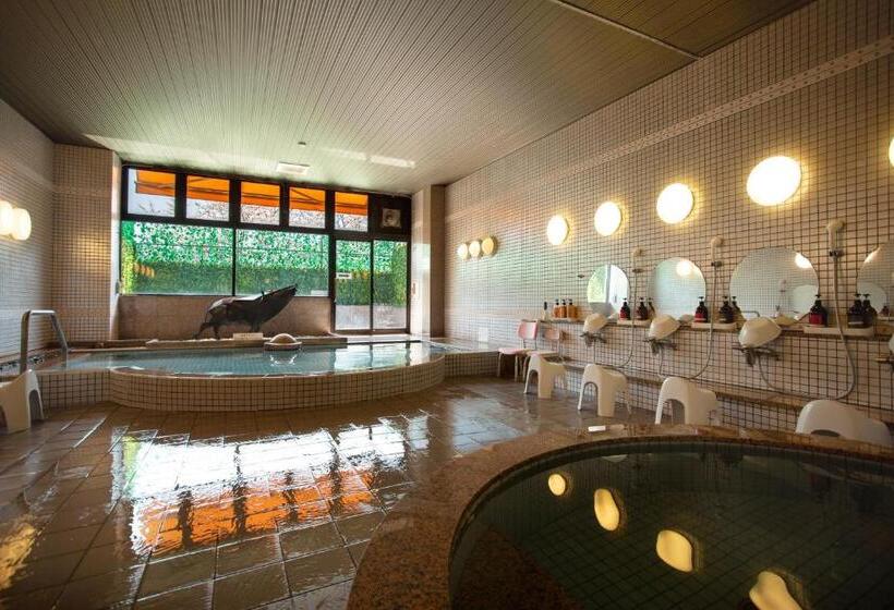 فندق Second Stage