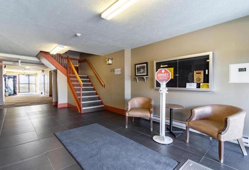 فندق على الطريق Clarion Pointe La Malbaie