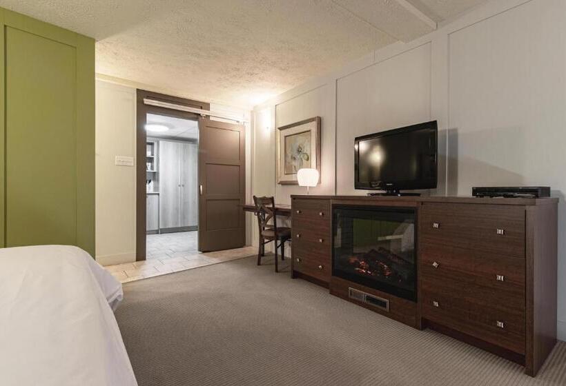 فندق على الطريق Clarion Pointe La Malbaie