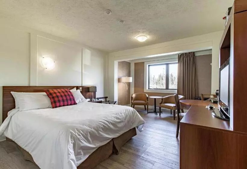 モーテル Clarion Pointe La Malbaie