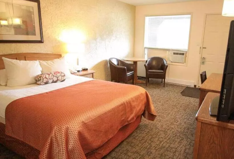 مُتل Crystal Springs Lodge