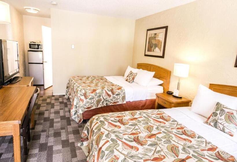 مُتل Crystal Springs Lodge