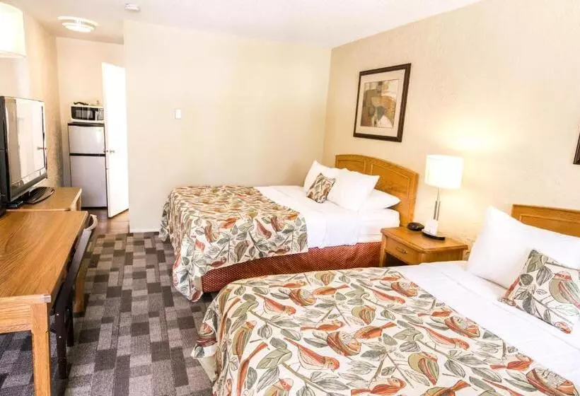 مُتل Crystal Springs Lodge