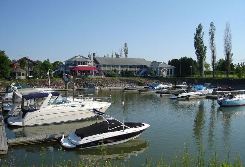 리조트 La Halte Des 103 îles