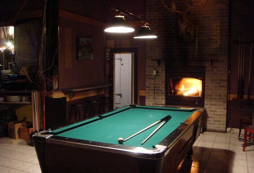 리조트 La Halte Des 103 îles