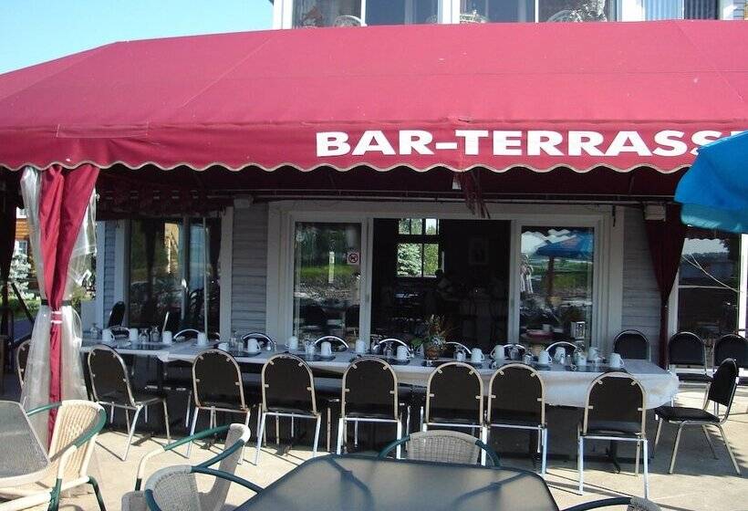 리조트 La Halte Des 103 îles