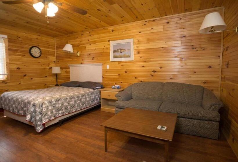 استراحتگاه North Rustico Motel & Cottages