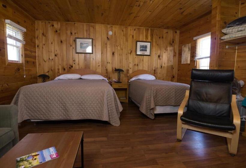 استراحتگاه North Rustico Motel & Cottages