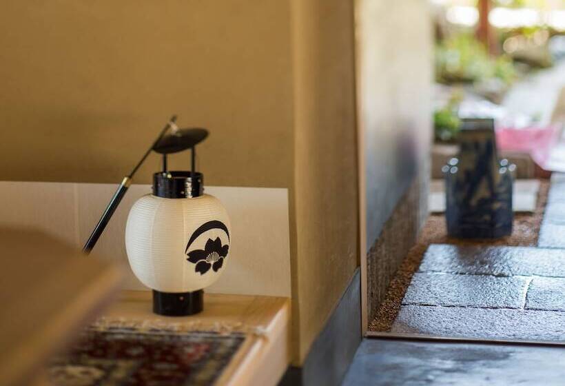 Ryokan Hatago Sakura