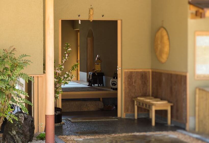 Ryokan Hatago Sakura