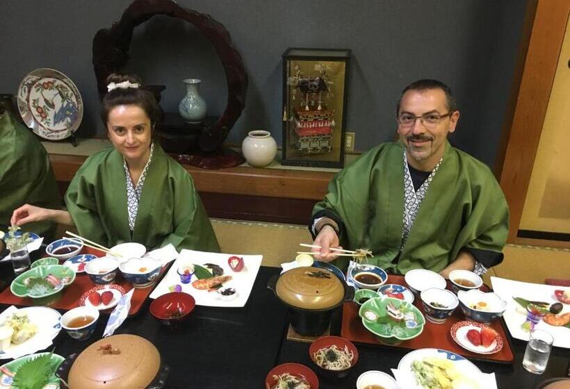 Ryokan Oyado Hachibei