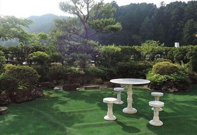 ריוקאן Sensou Yutagawa