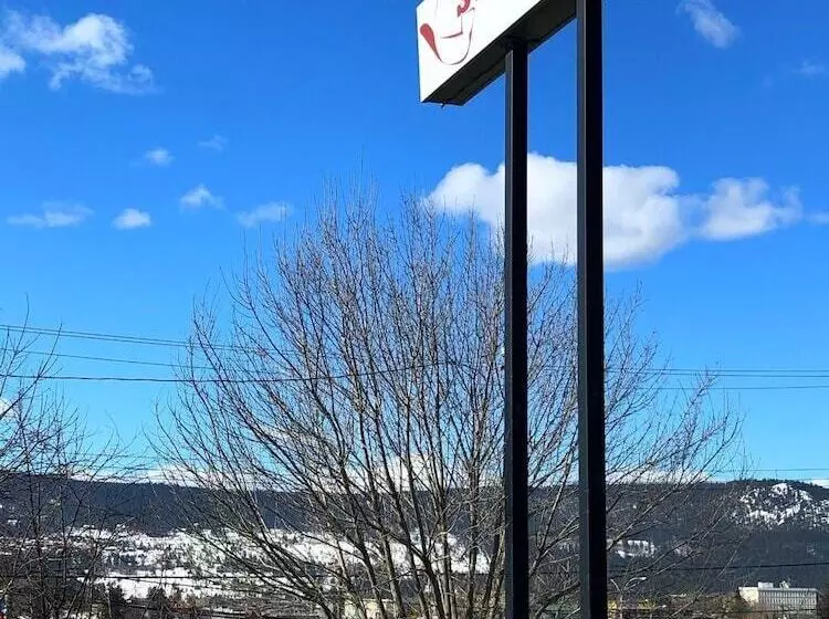 Stampeder Motel
