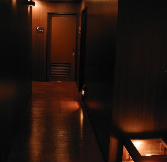 הוסטל International Guesthouse Azure Narita