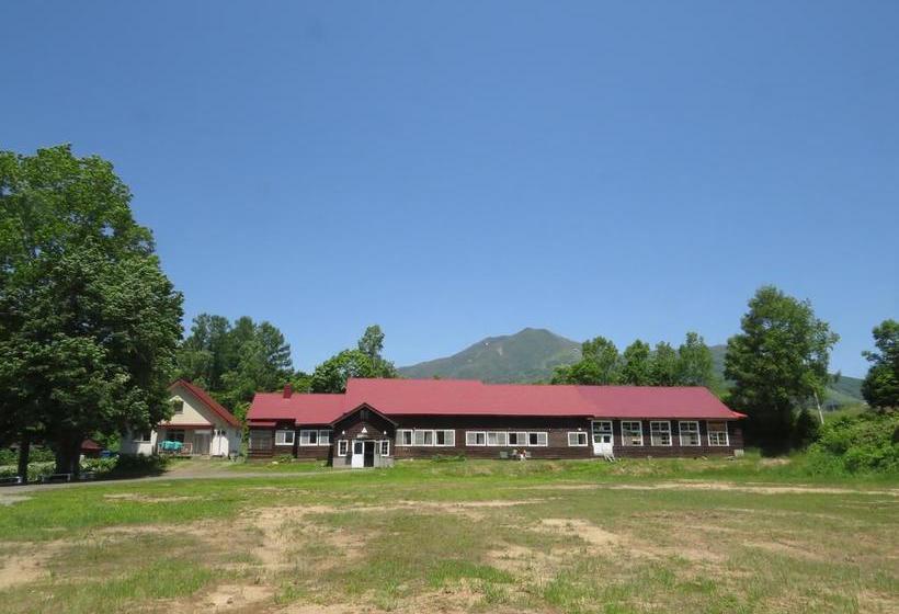 Karimpani Niseko Fujiyama Hostel