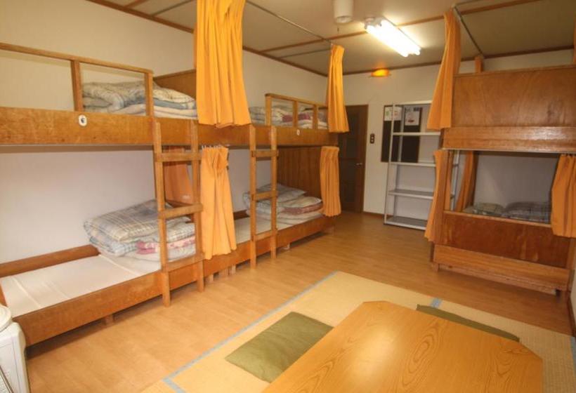 Karimpani Niseko Fujiyama Hostel