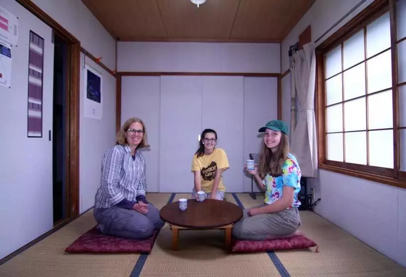 Karimpani Niseko Fujiyama  Hostel