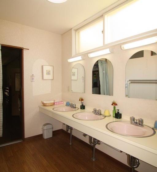 Karimpani Niseko Fujiyama Hostel