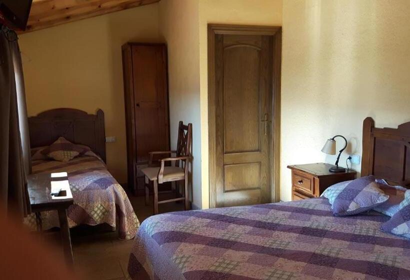 ベッドアンドブレックファースト Ca L Isidró