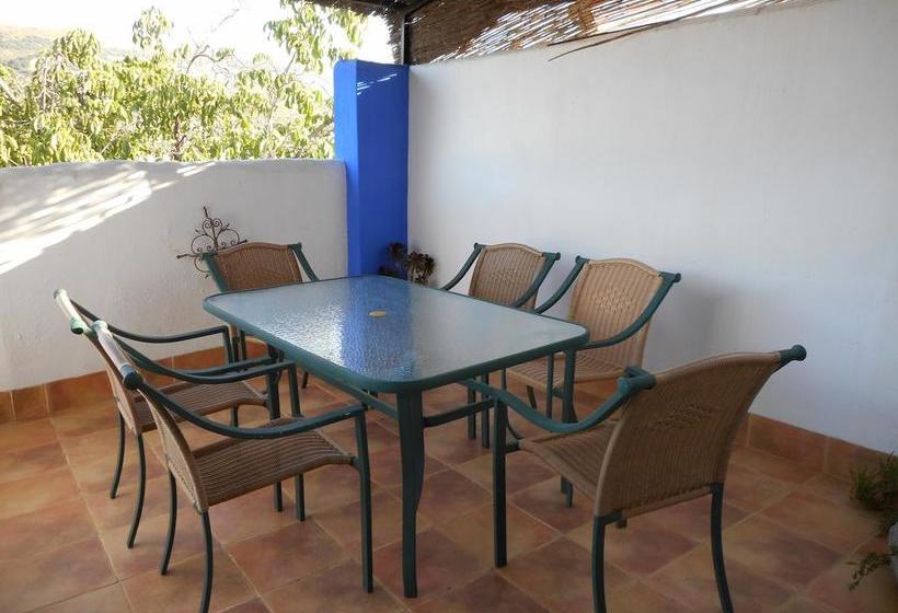 ベッドアンドブレックファースト La Posada Amena