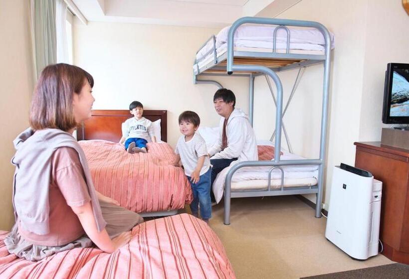 Hotel Chitose Station