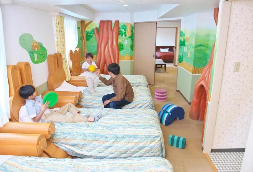 Hotel Chitose Station