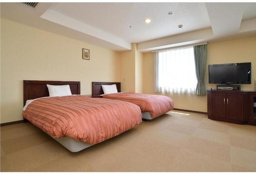 Hotel Chitose Station