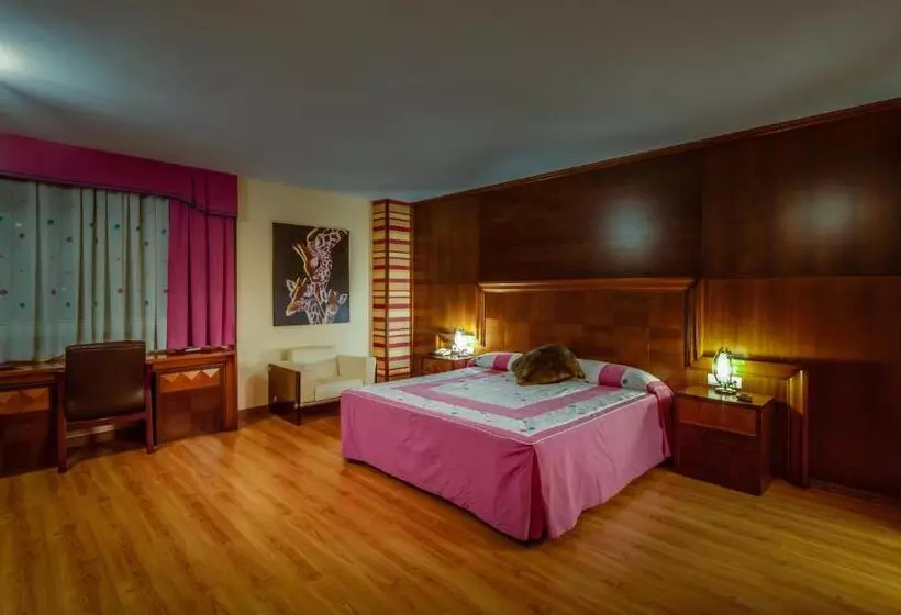 Hotel Ciudad De Martos