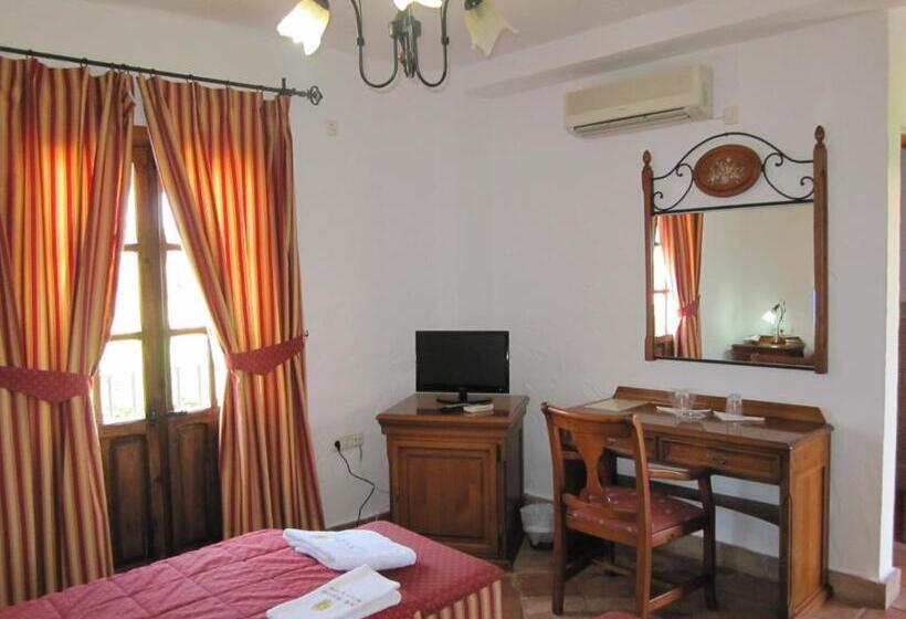 בית מלון כפרי Cortijo Las Grullas