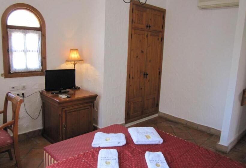 בית מלון כפרי Cortijo Las Grullas