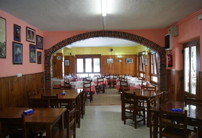 فندق Garganta Del Cares