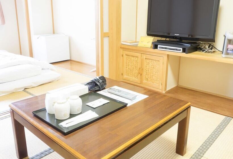 Hotel Hikone Station