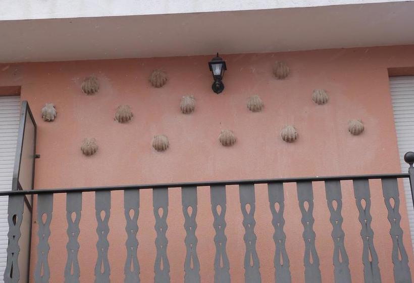 ホテル Hostal Sali