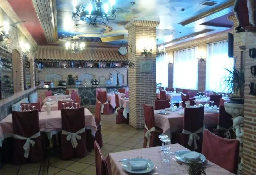 ホテル Hostal Sali