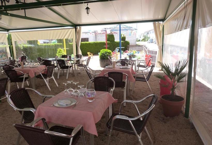 ホテル Hostal Sali