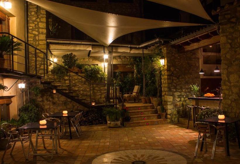 Отель La Font D'alcala