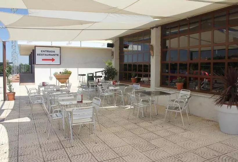 هتل La Parada